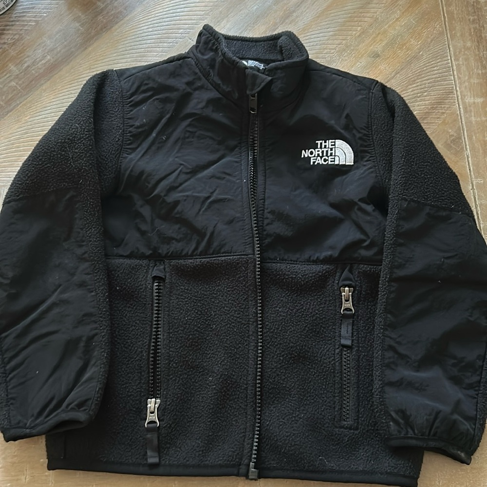 Great coat! Worn a season